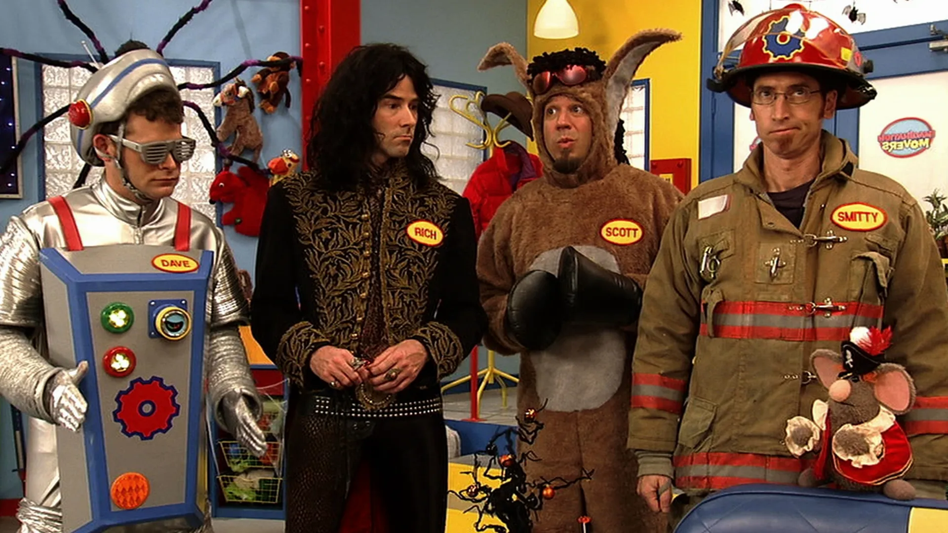 thumbnail - S3:E9 Haunted Halloween