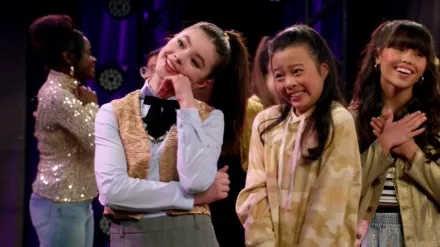 "S-L-A-Y" | Vampirina: Teenage Vampire Videoclip