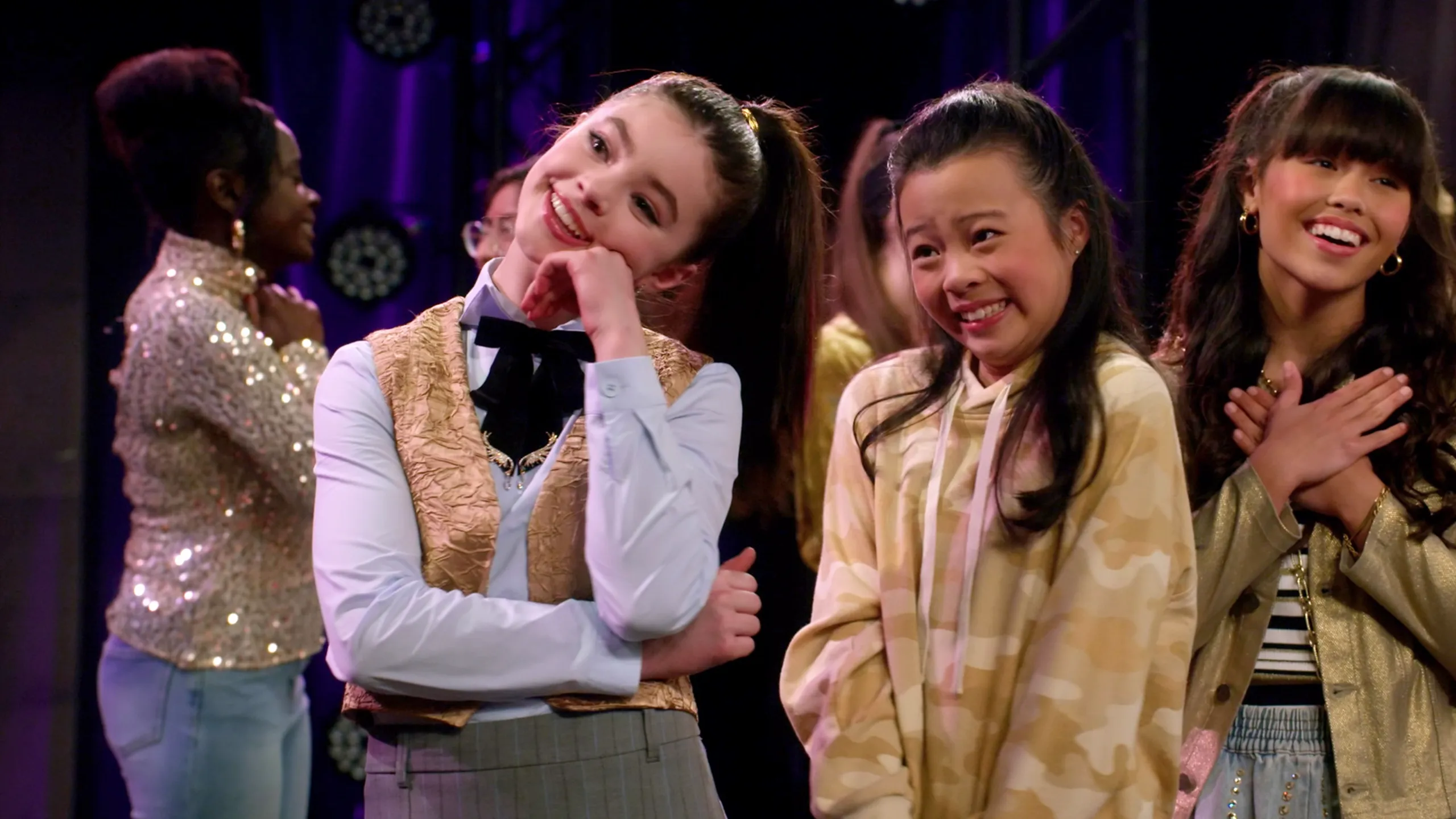 "S-L-A-Y" | Vampirina: Teenage Vampire Music Video