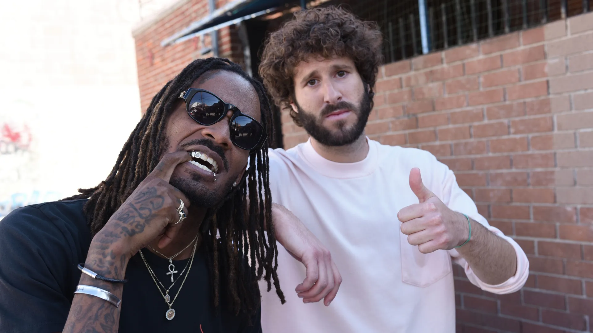 thumbnail - S1:E1 Vi presento Lil Dicky