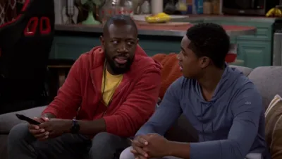 thumbnail - S5:E6 Welcome to the Hot Prospect