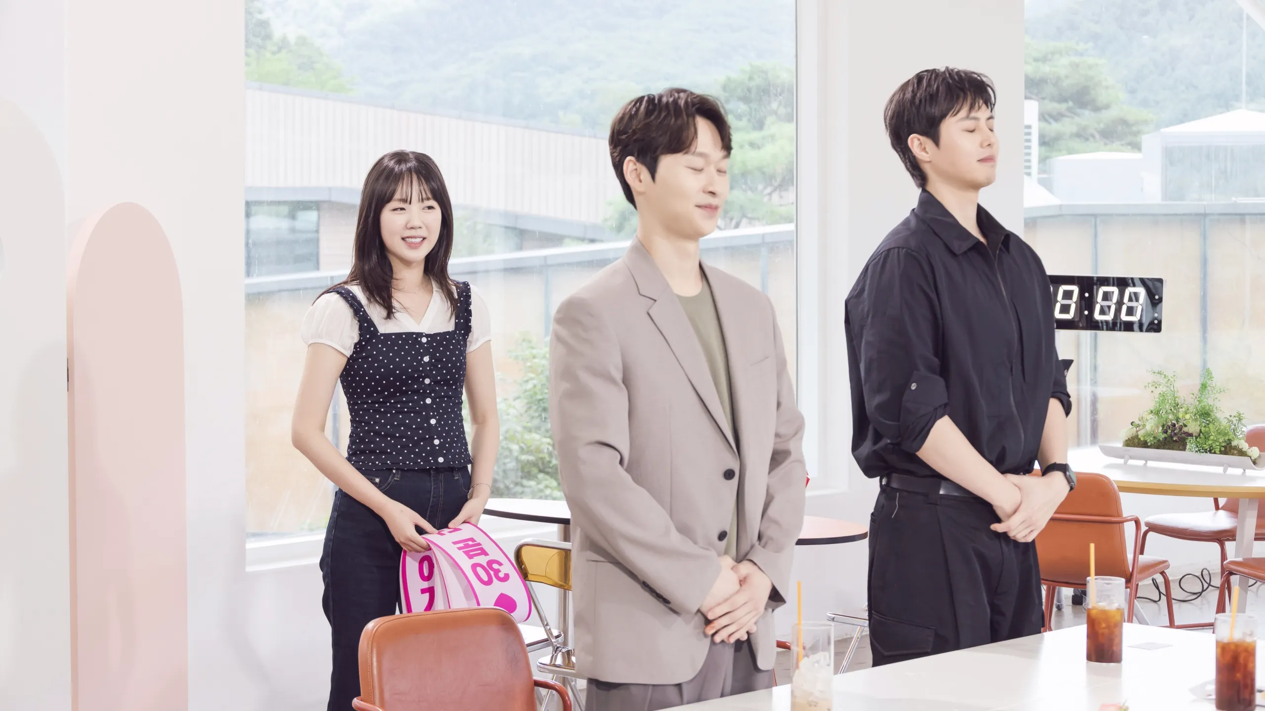 thumbnail - 시즌 1: 14회 제 14화