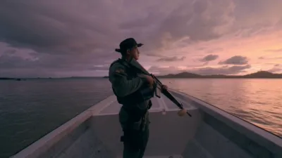 thumbnail - S1:E6 Panama