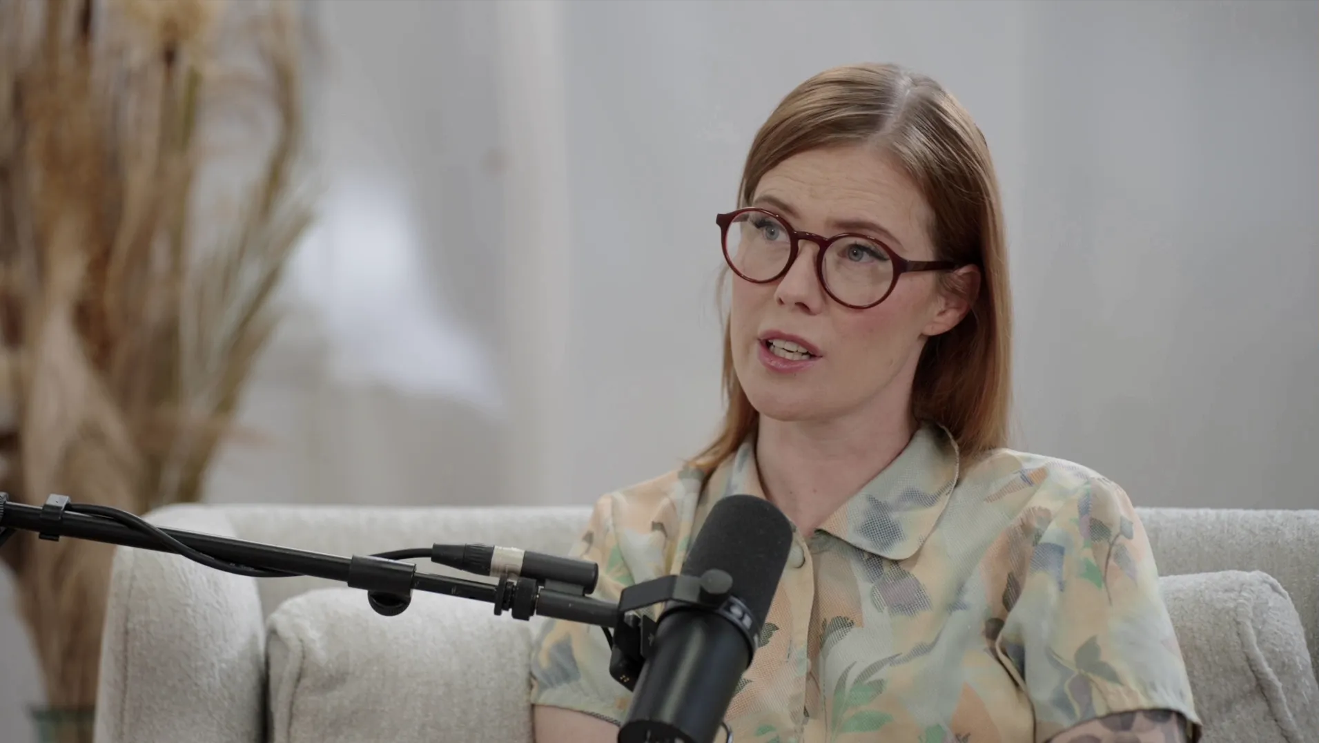 thumbnail - S1:E5 Executive Producer Erin Lee Carr Discusses the Victims