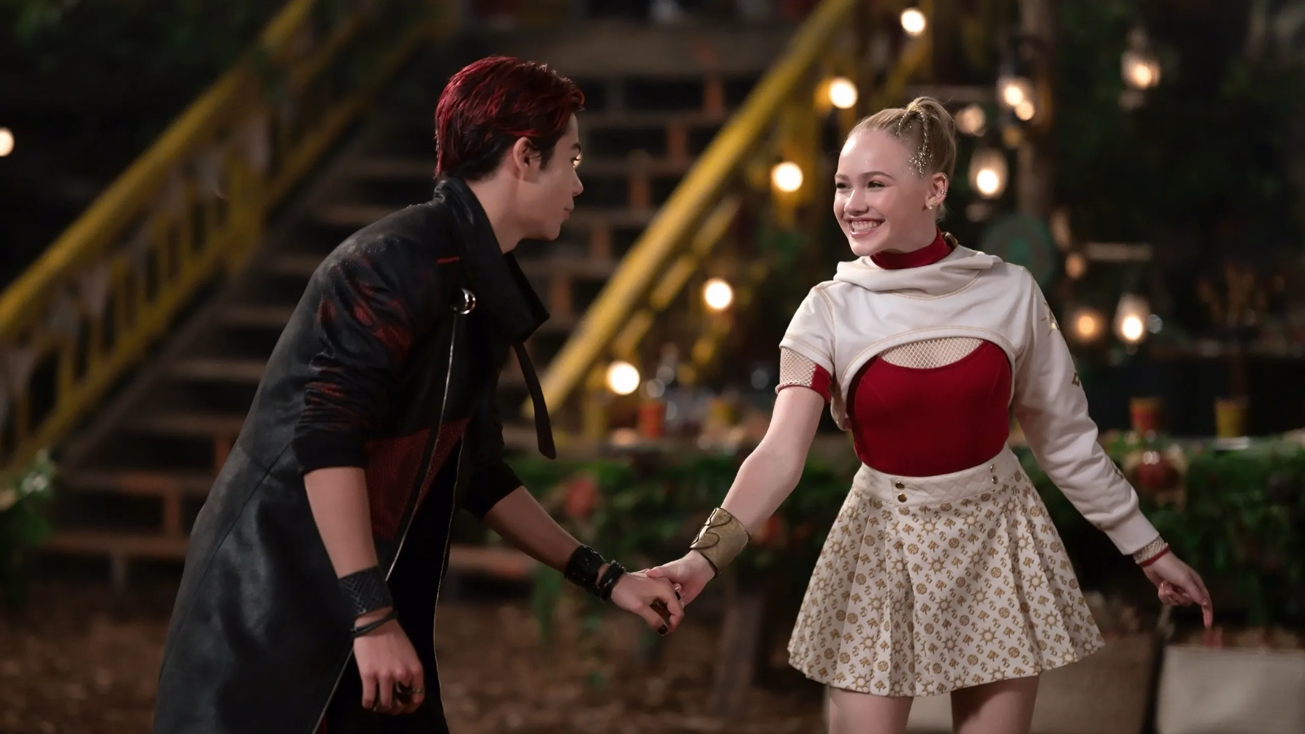 ZOMBIES 4: Dawn of the Vampires Sing-Along