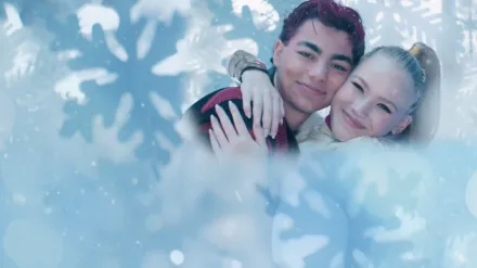 "Snow Angels" | ZOMBIES 4: A Era dos Vampiros Videoclipe