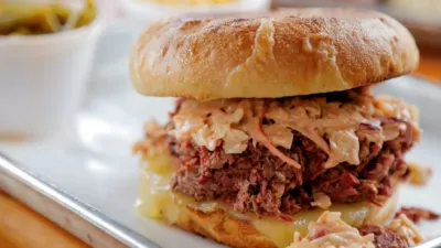 thumbnail - S52:E5 Triple D Nation: From Barbecue to Boxty