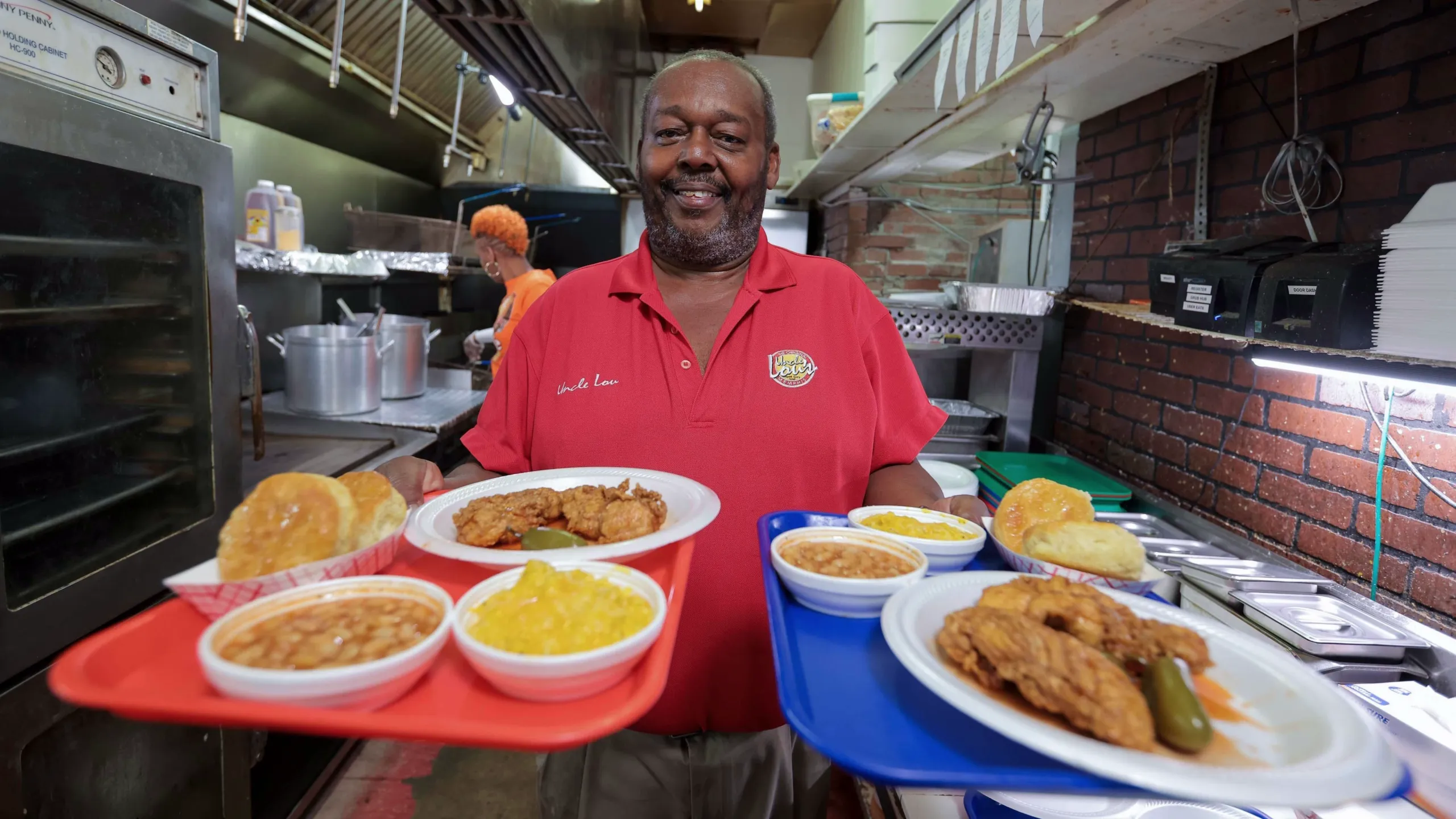 thumbnail - S52:E1 Triple D Nation: Sweet, Spicy and Savory