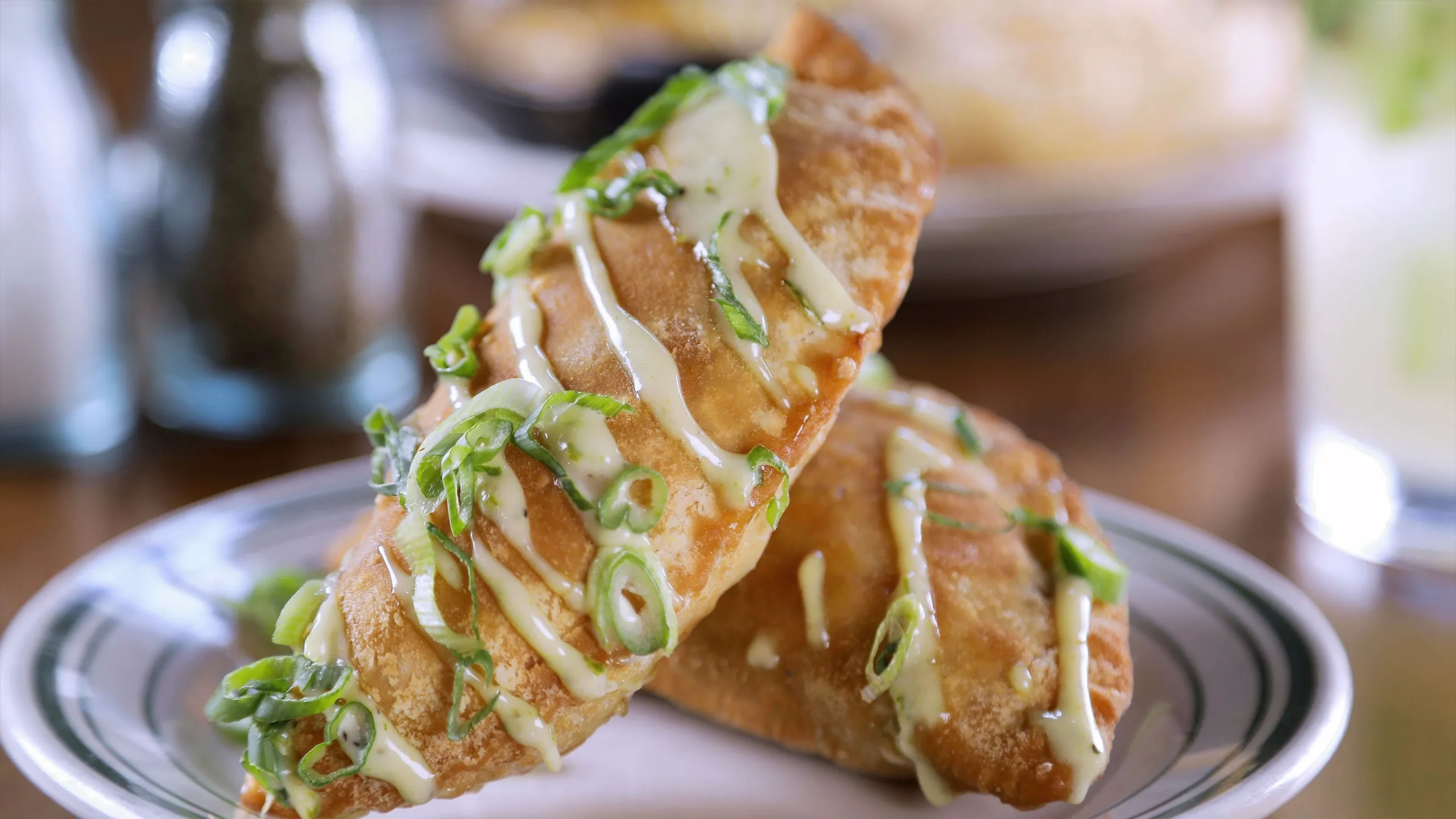 thumbnail - S52:E2 Specialty Spots