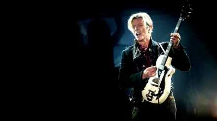 Bowie: The Man Who Changed the World