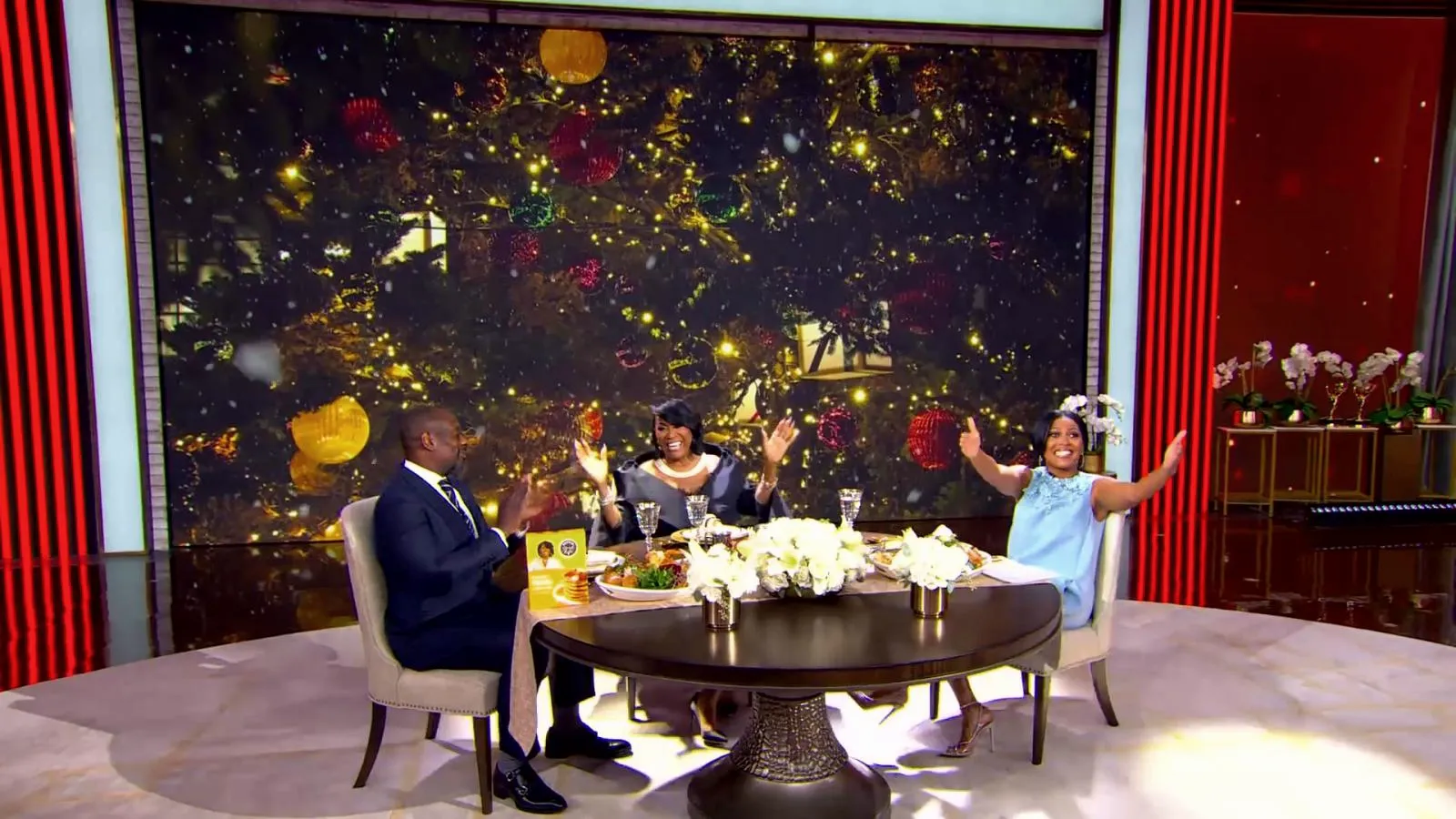 thumbnail - S7:E37 Exclusive: Patti LaBelle & Shark Tank's Kendra Scott