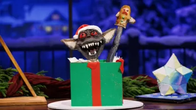 thumbnail - S1:E1 Home for the Holidays