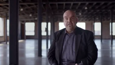 thumbnail - S1:E2 The Heiress Con