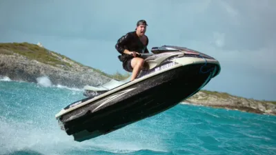 thumbnail - S1:E4 The Fyre Festival Con