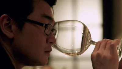 thumbnail - S1:E7 The Wine Con