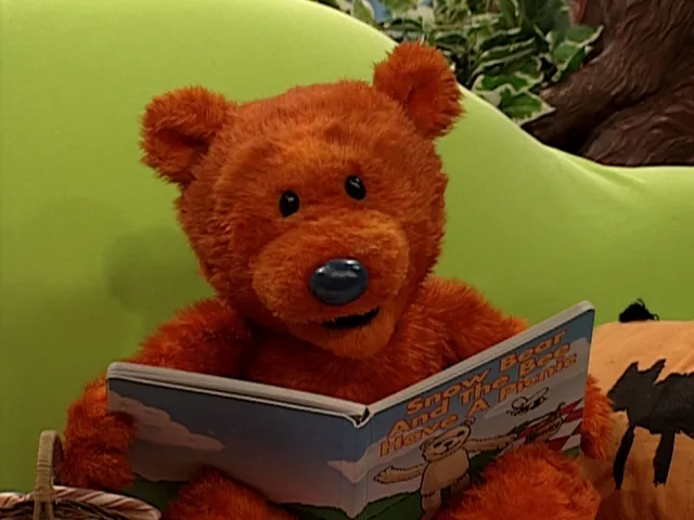 thumbnail - S3:E26 Read My Books