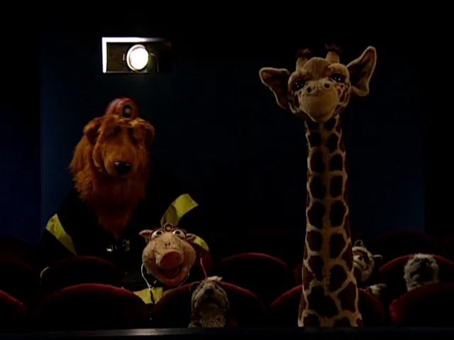 thumbnail - S4:E6 Welcome to Woodland Valley, Part 1