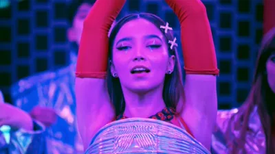 thumbnail - S1:E6 The Big Day