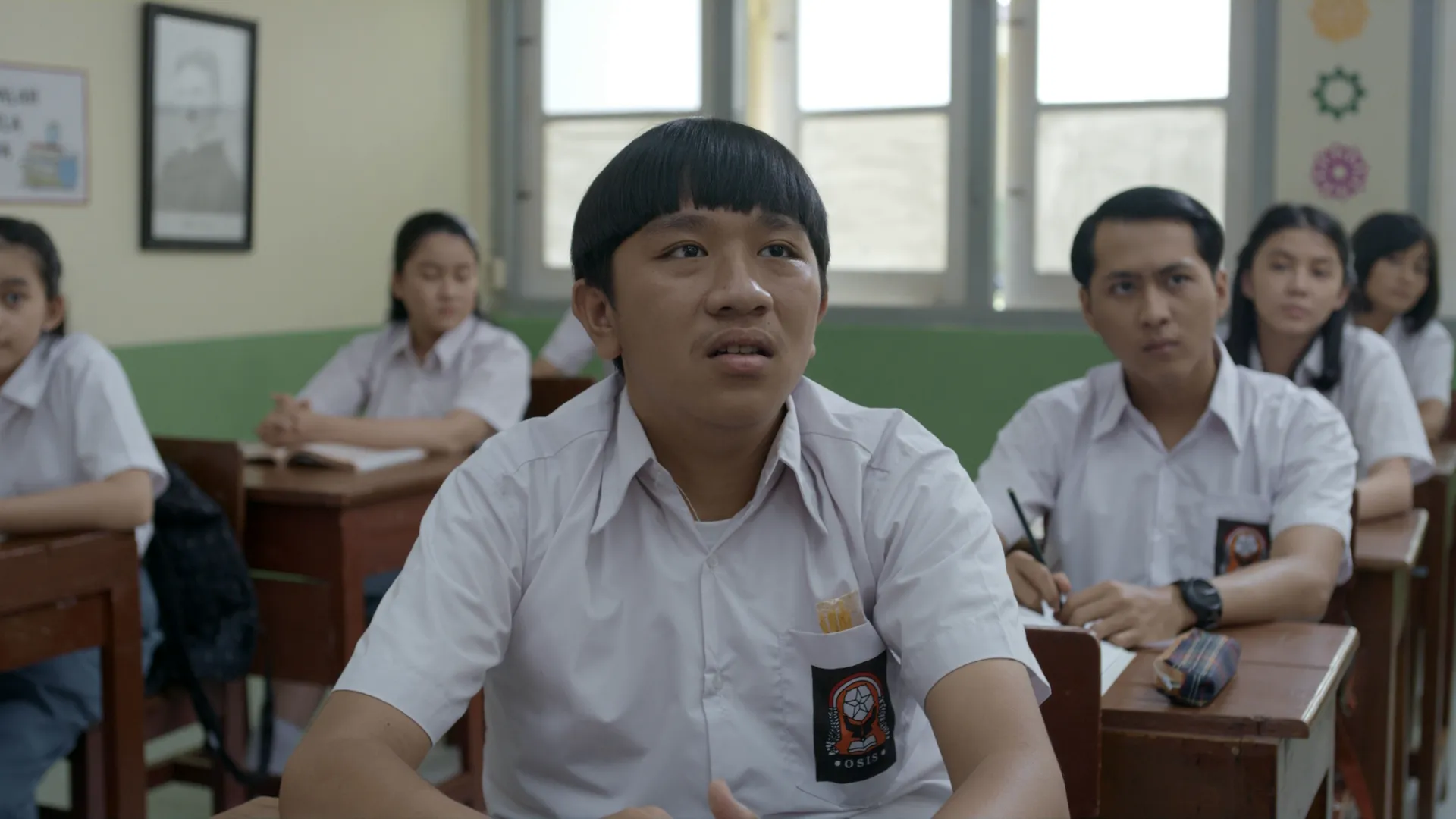 thumbnail - S1:E2 Dad's Boy, Andi