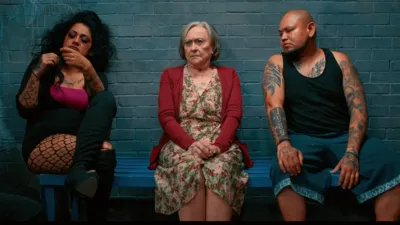 thumbnail - S1:E5 A Piece Of Bread For A Scare