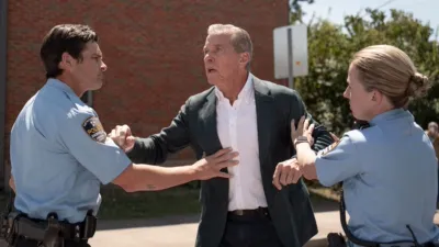 thumbnail - S1:E6 Good Southern Manors