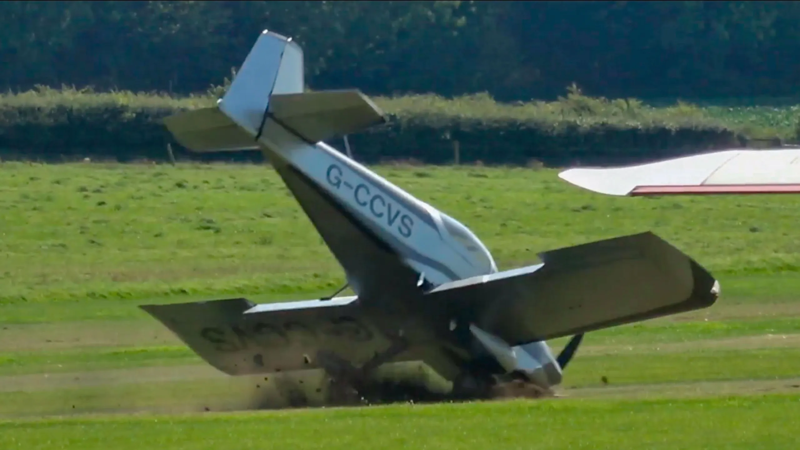 thumbnail - S2:E9 Insane on a Plane