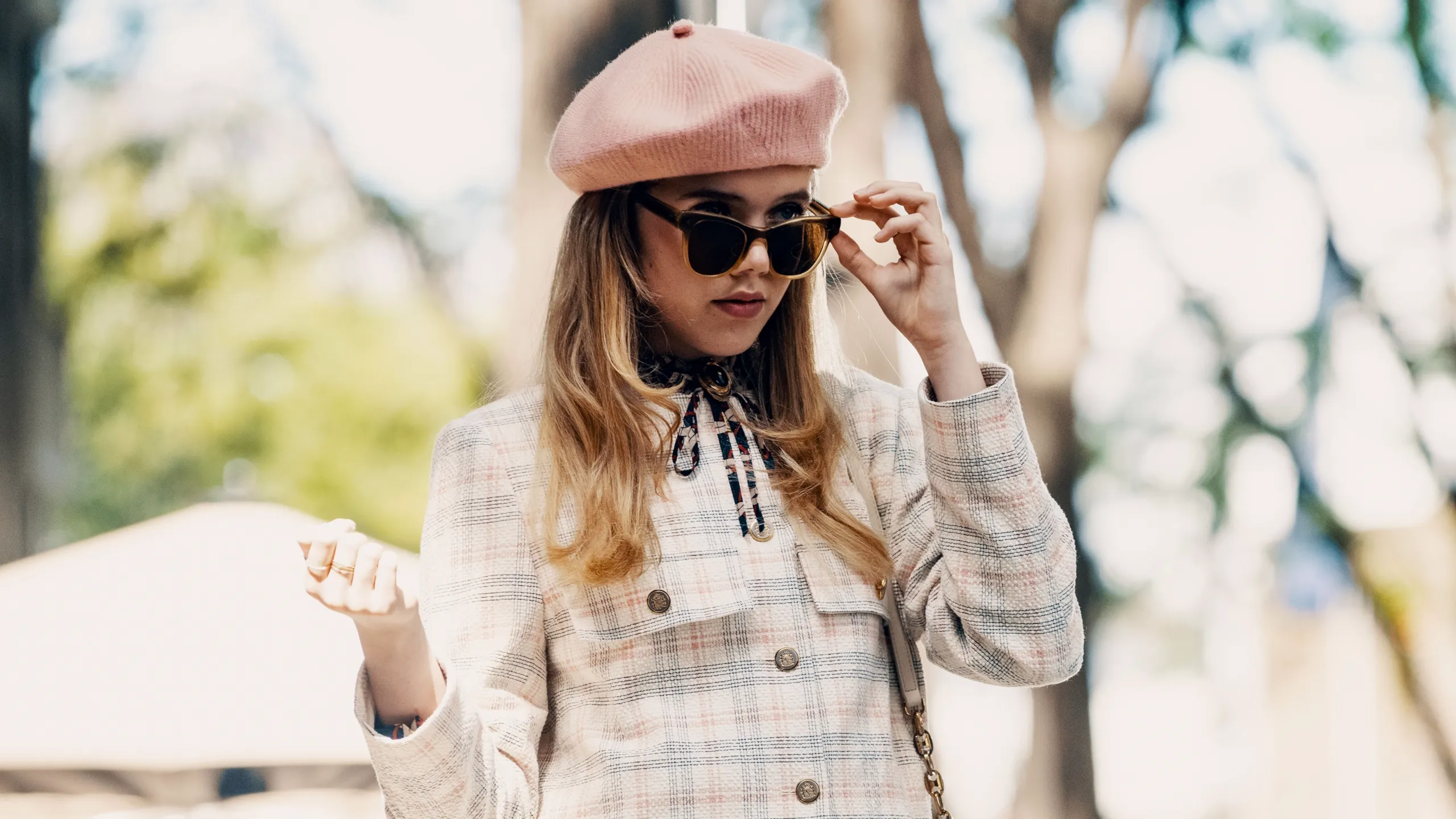 thumbnail - S1:E3 Risky Chat