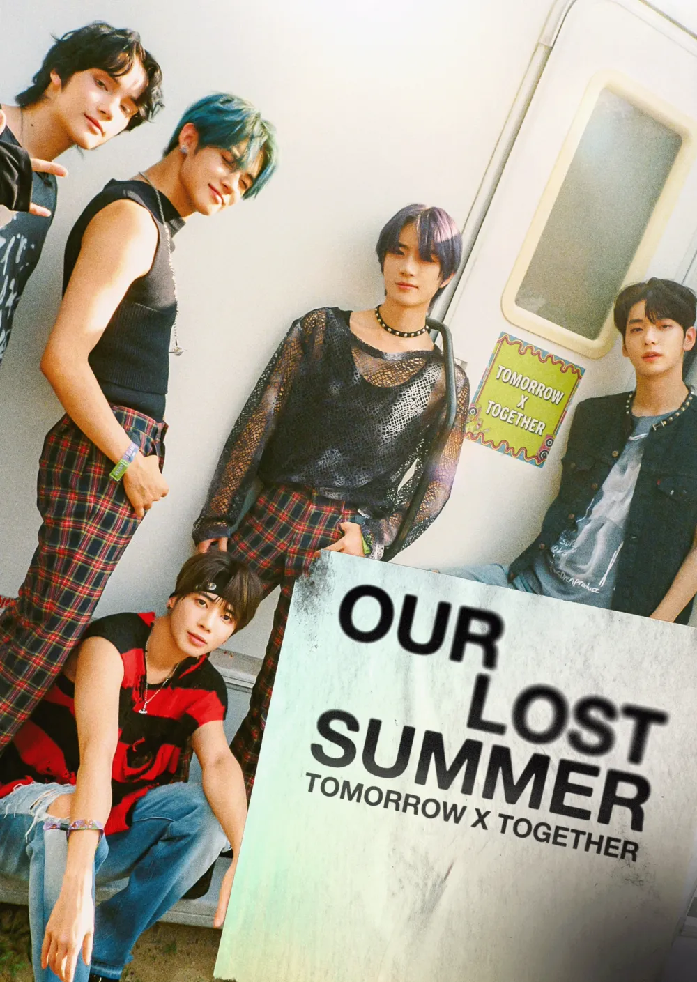 TOMORROW X TOGETHER: Our Lost Summer