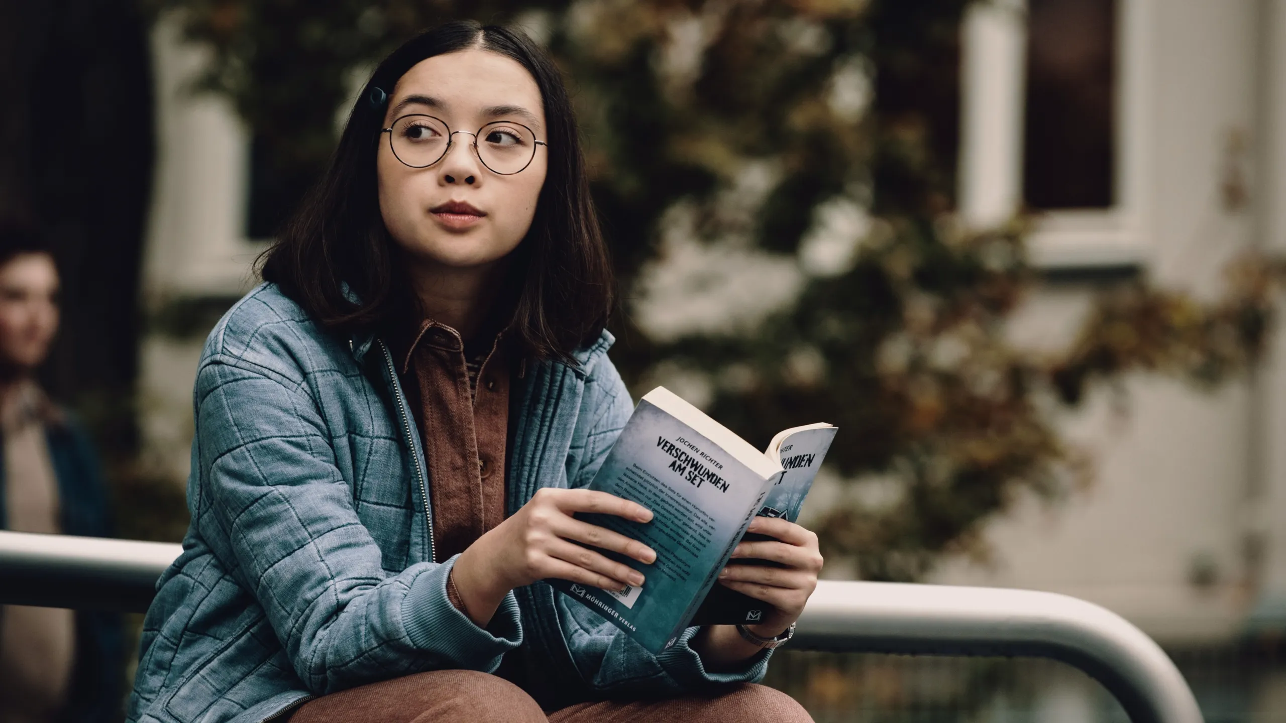 thumbnail - S1:E9 Danger in the Ruins - Part 1