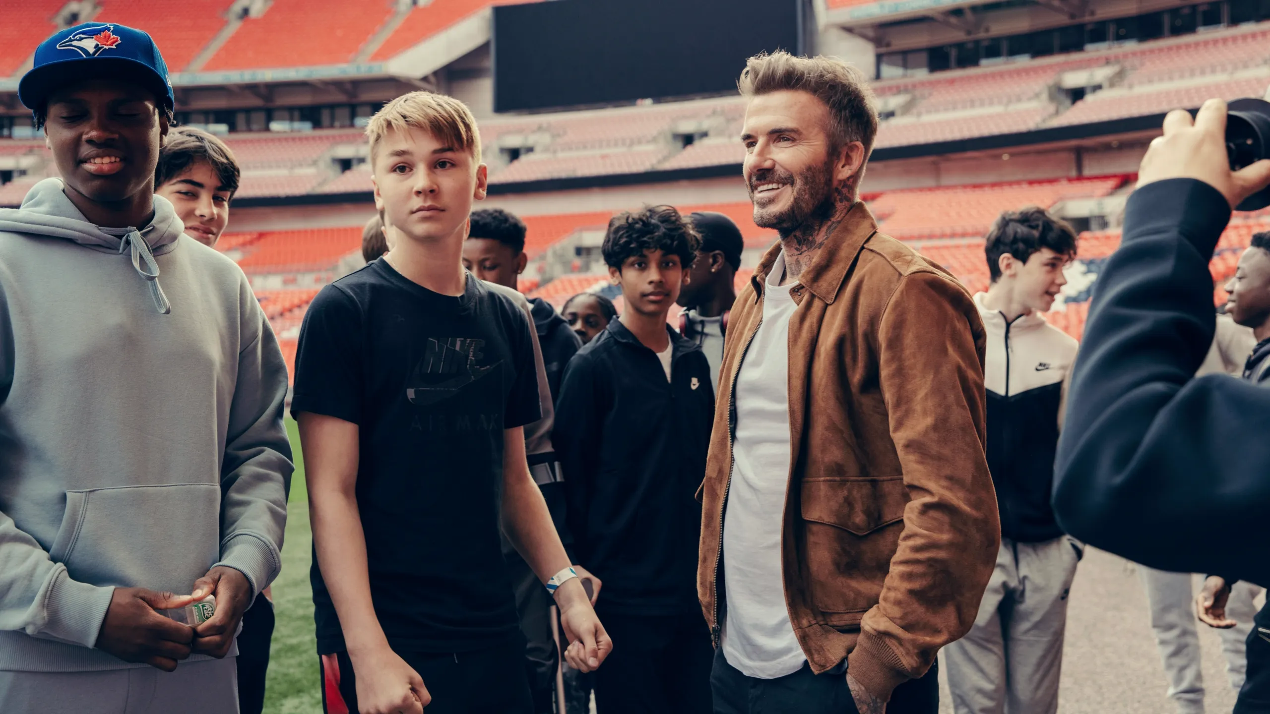 thumbnail - S1:E4 Never Give Up