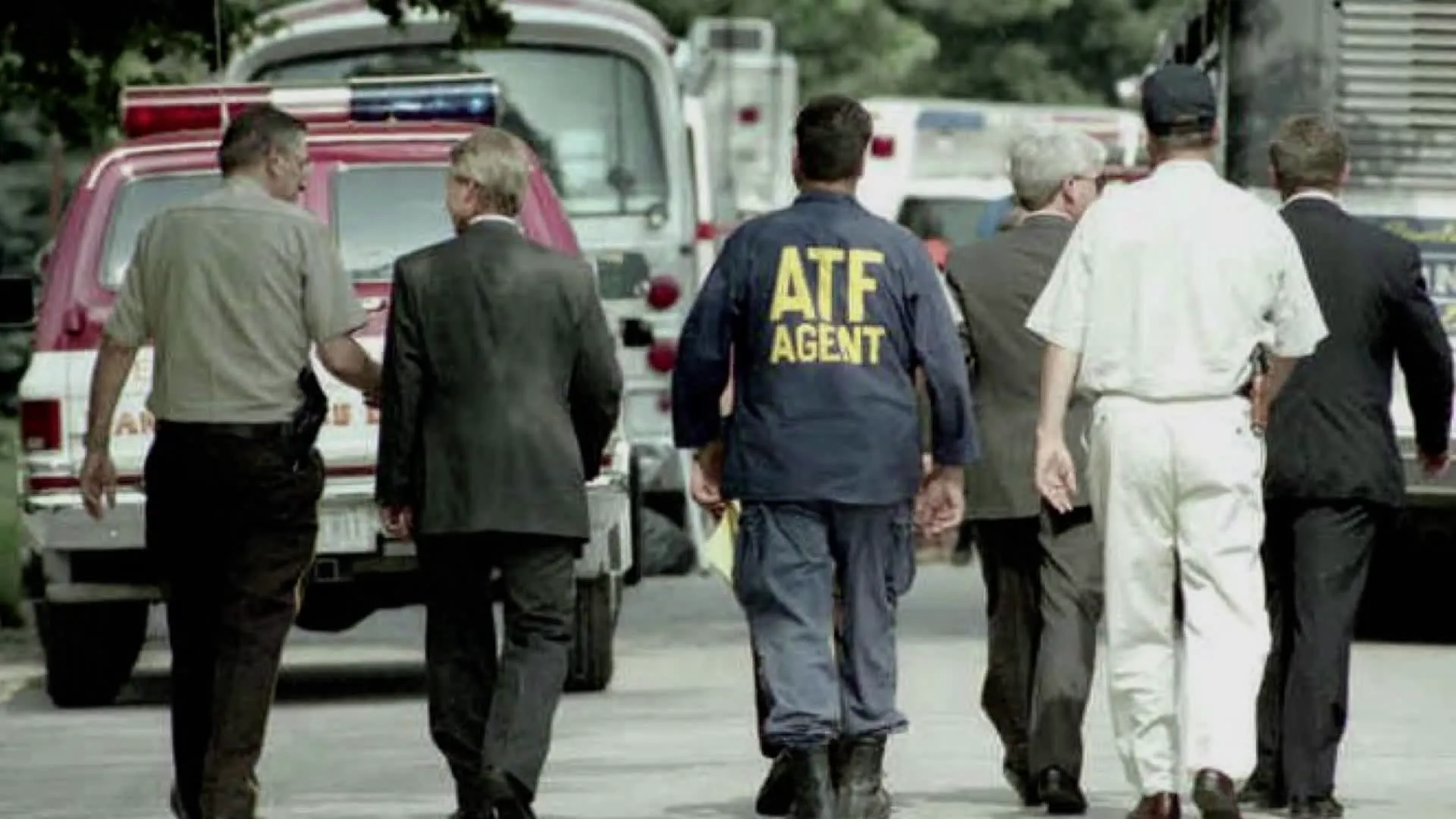 thumbnail - S9:E11 Holy Terror in the Heartland