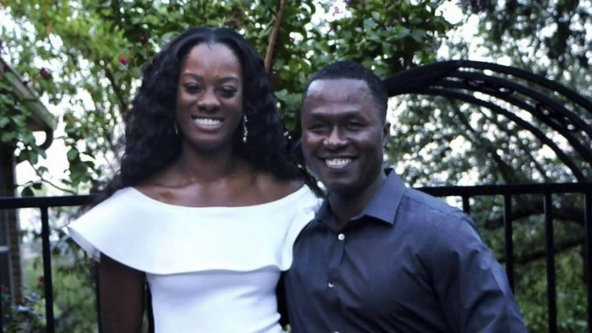 thumbnail - S13:E6 The Power Couple