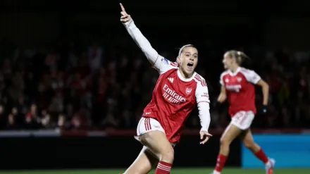 UEFA WCL Highlights: Arsenal FC v Twente