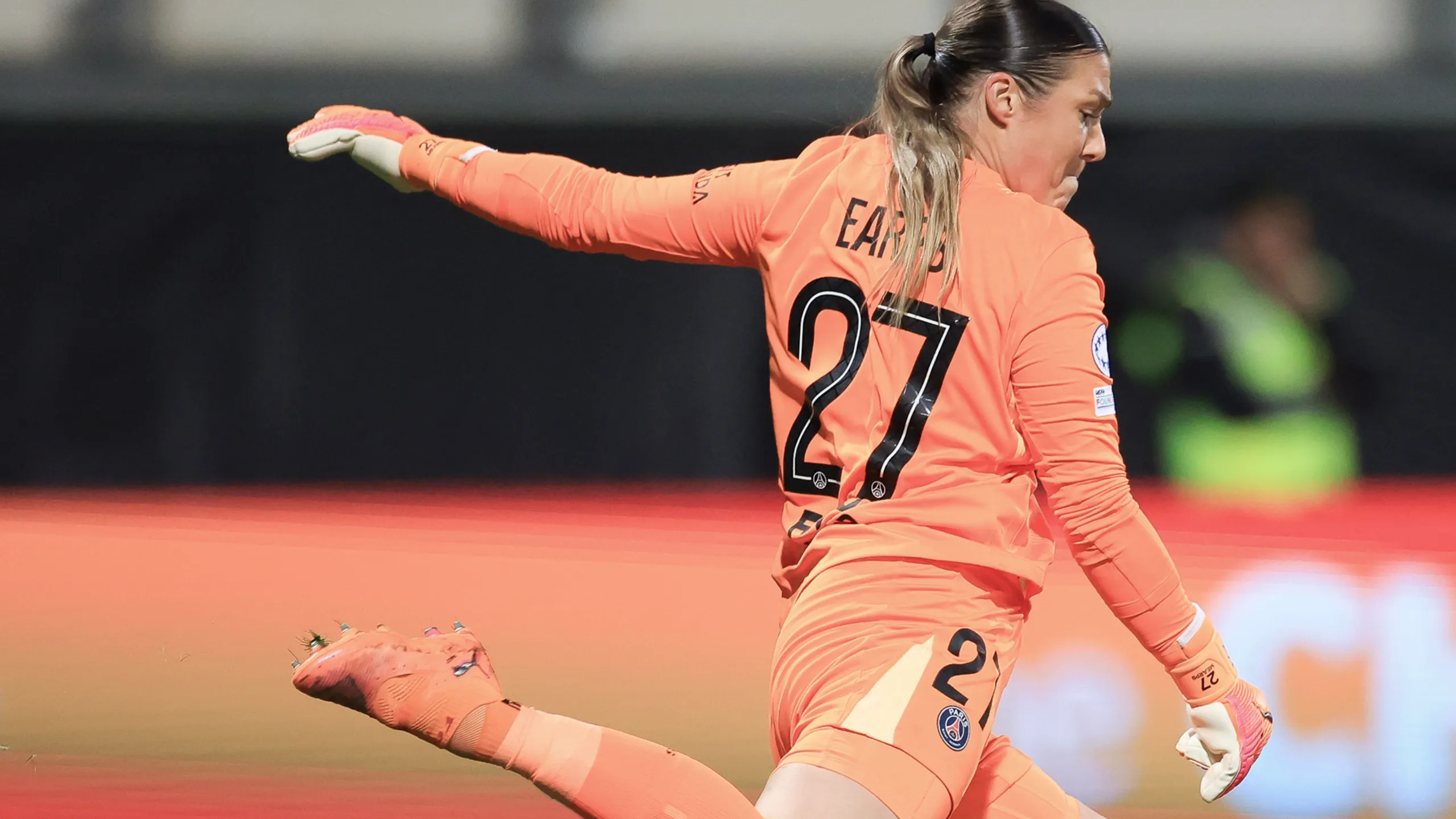 UEFA WCL Extended Highlights: Paris SG v OH Leuven