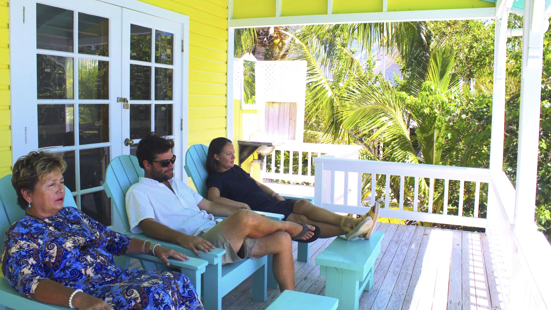 thumbnail - S4:E13 Home Away From Home