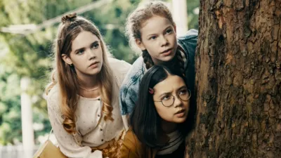 thumbnail - S1:E1 The Telephone Trap