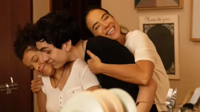 thumbnail - S2:E5 Just Romance... or Not!