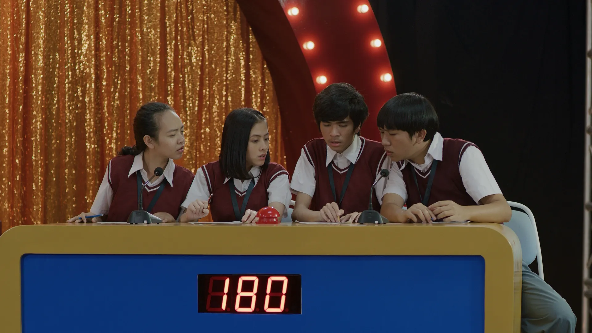 thumbnail - S1:E8 Grand Final