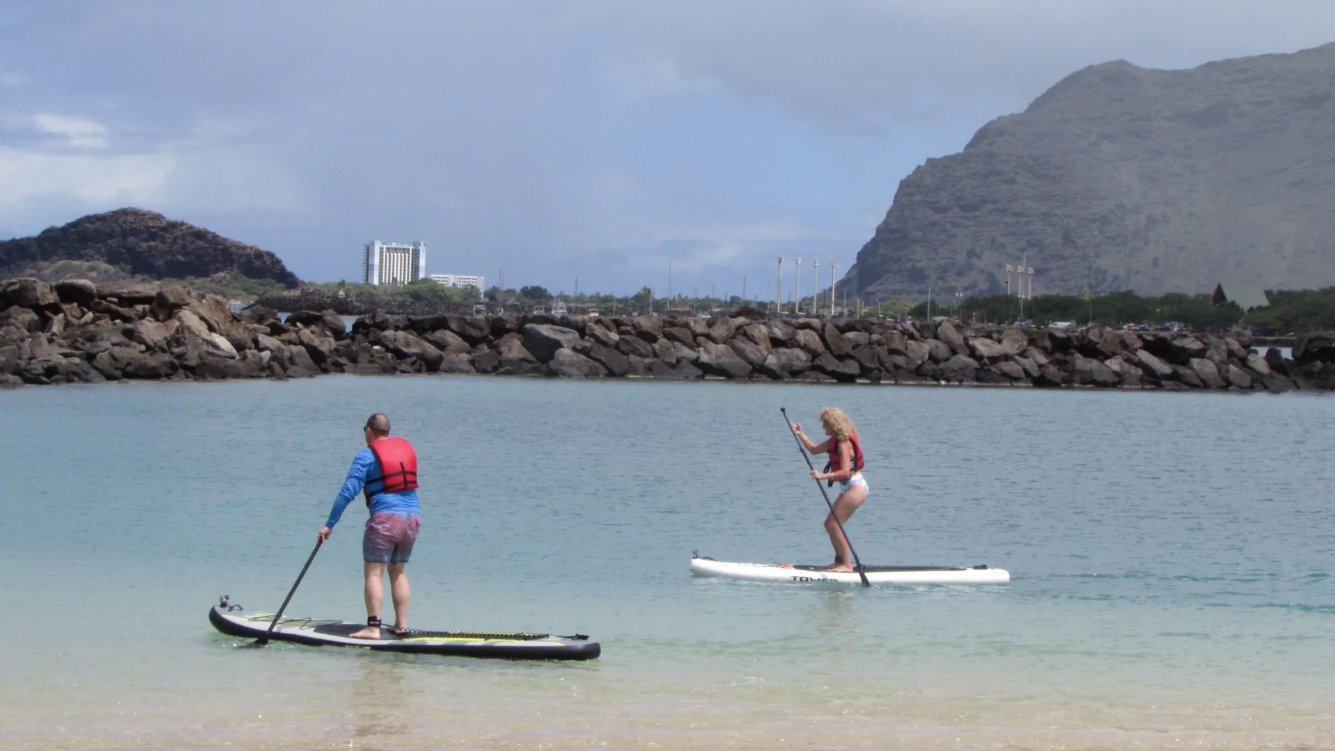 thumbnail - S11:E3 Less House, More Oahu