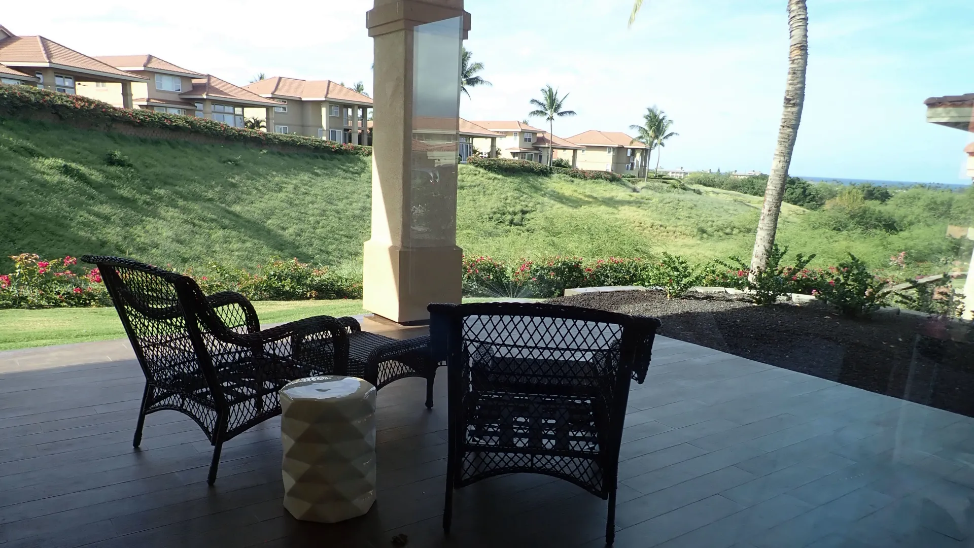 thumbnail - S12:E4 Ocean Views in Kihei
