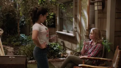 thumbnail - S5:E19 Many Roads