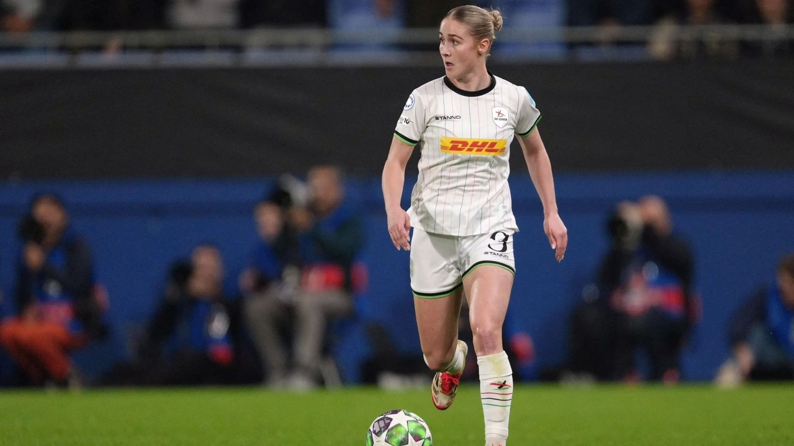 UEFA WCL Extended Highlights: OH Leuven v Arsenal FC