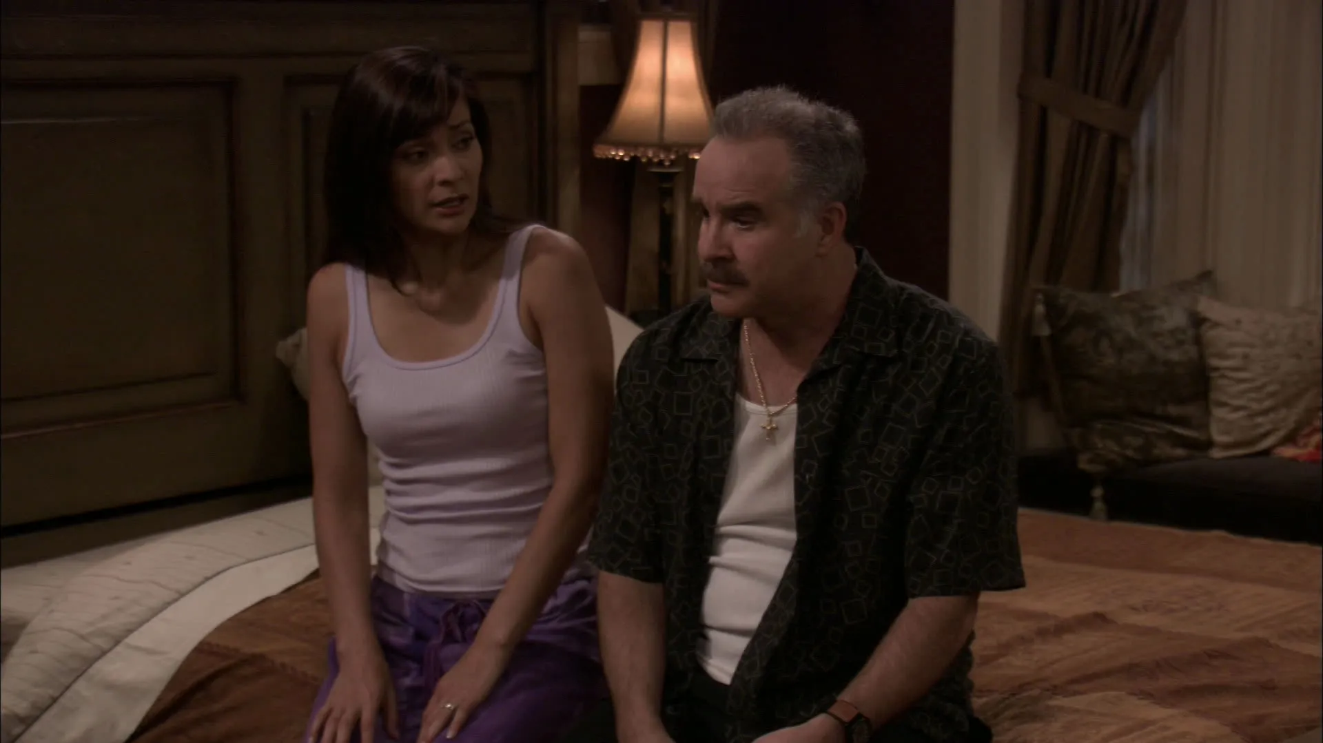 thumbnail - S3:E3 The Cuban Missus Crisis