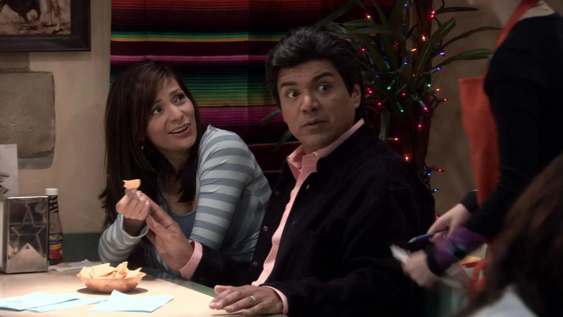 thumbnail - S3:E12 Christmas Punch