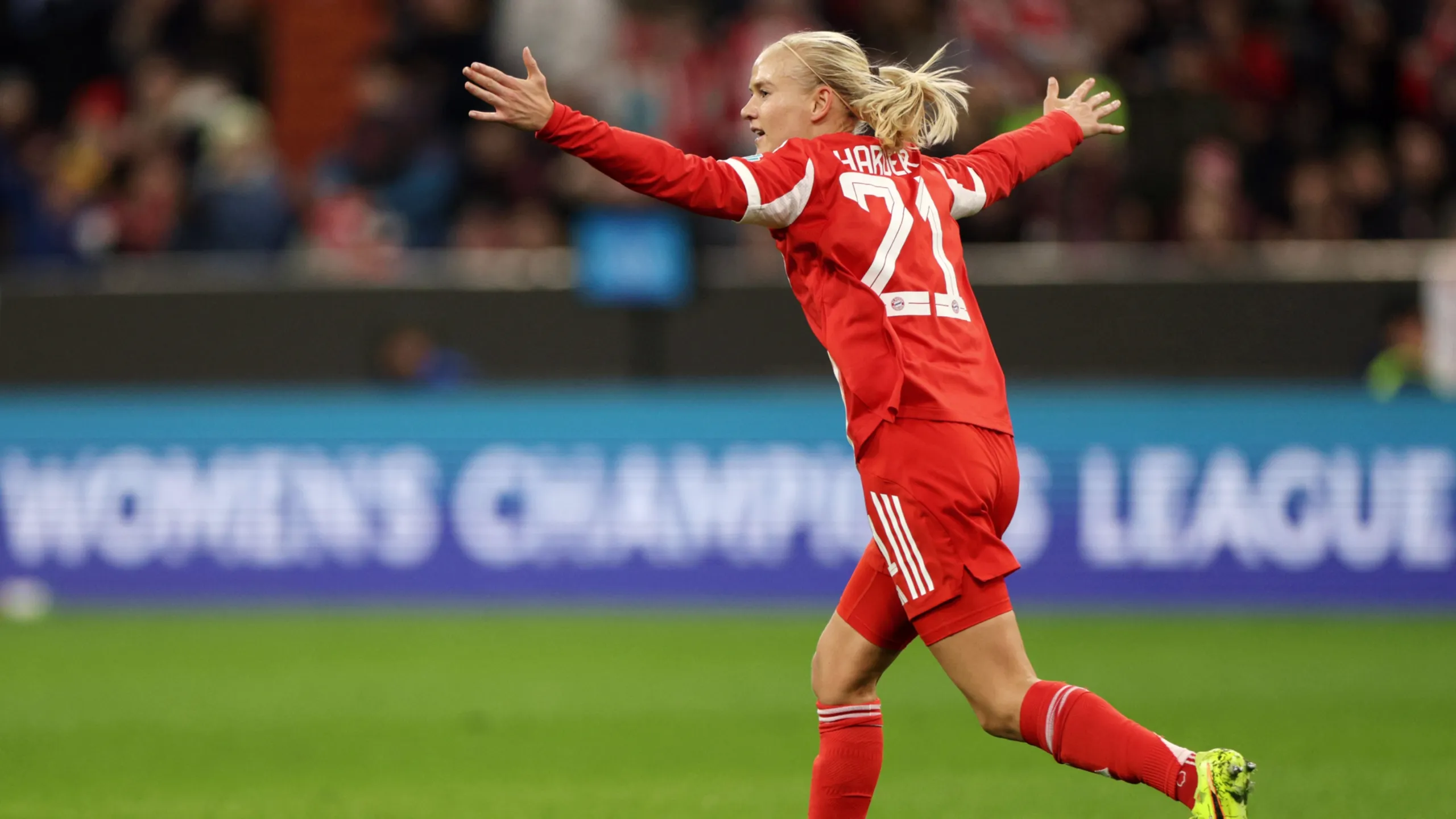 UEFA WCL Extended Highlights: Bayern München v Vålerenga