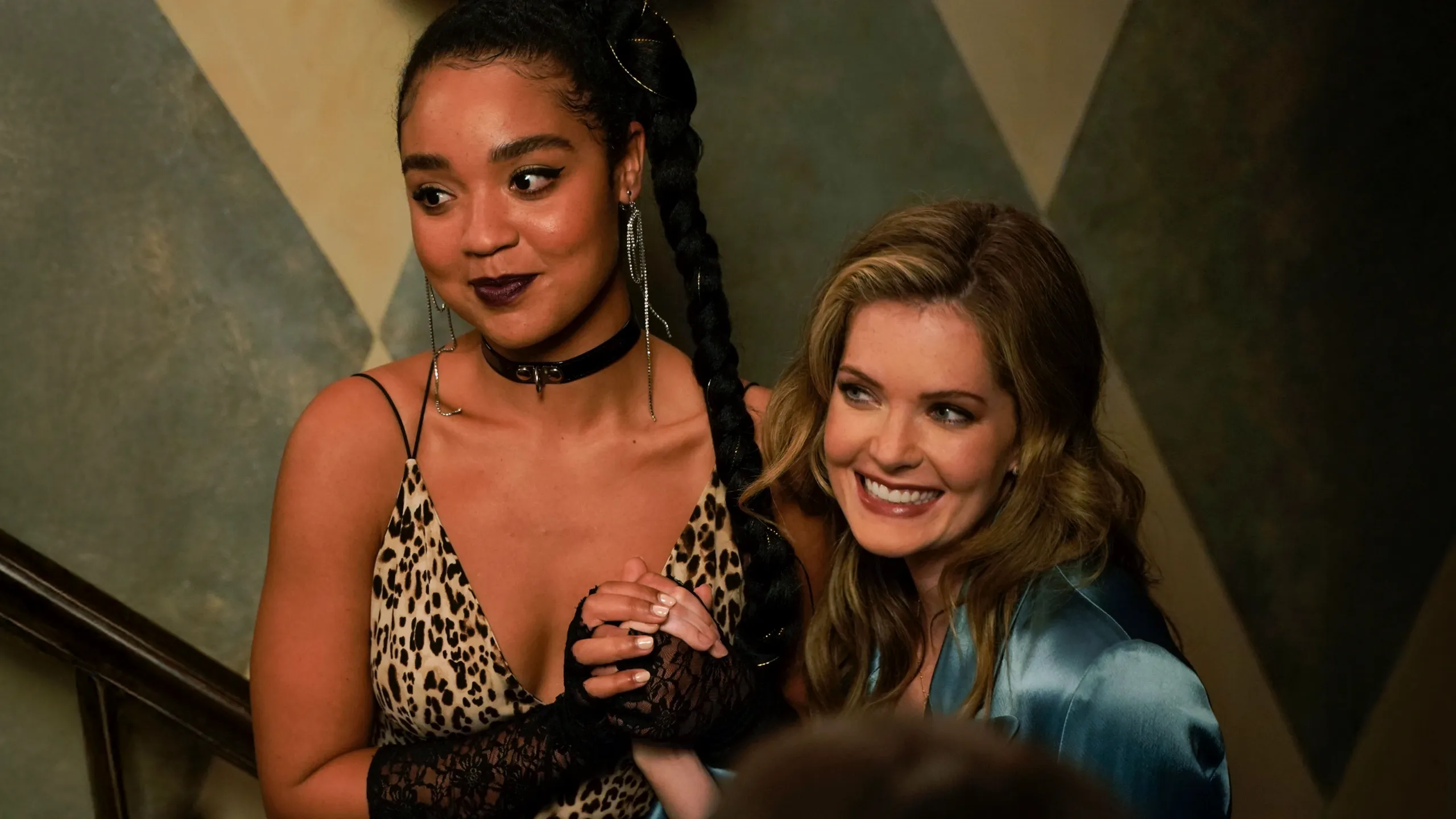 thumbnail - S4:E4 Babes in Toyland