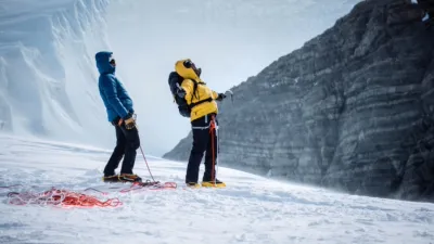 thumbnail - S1:E1 The South Pole