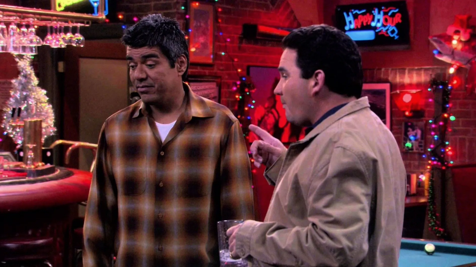 thumbnail - S5:E11 George Is Being Elfish and Christ-Misses His Family