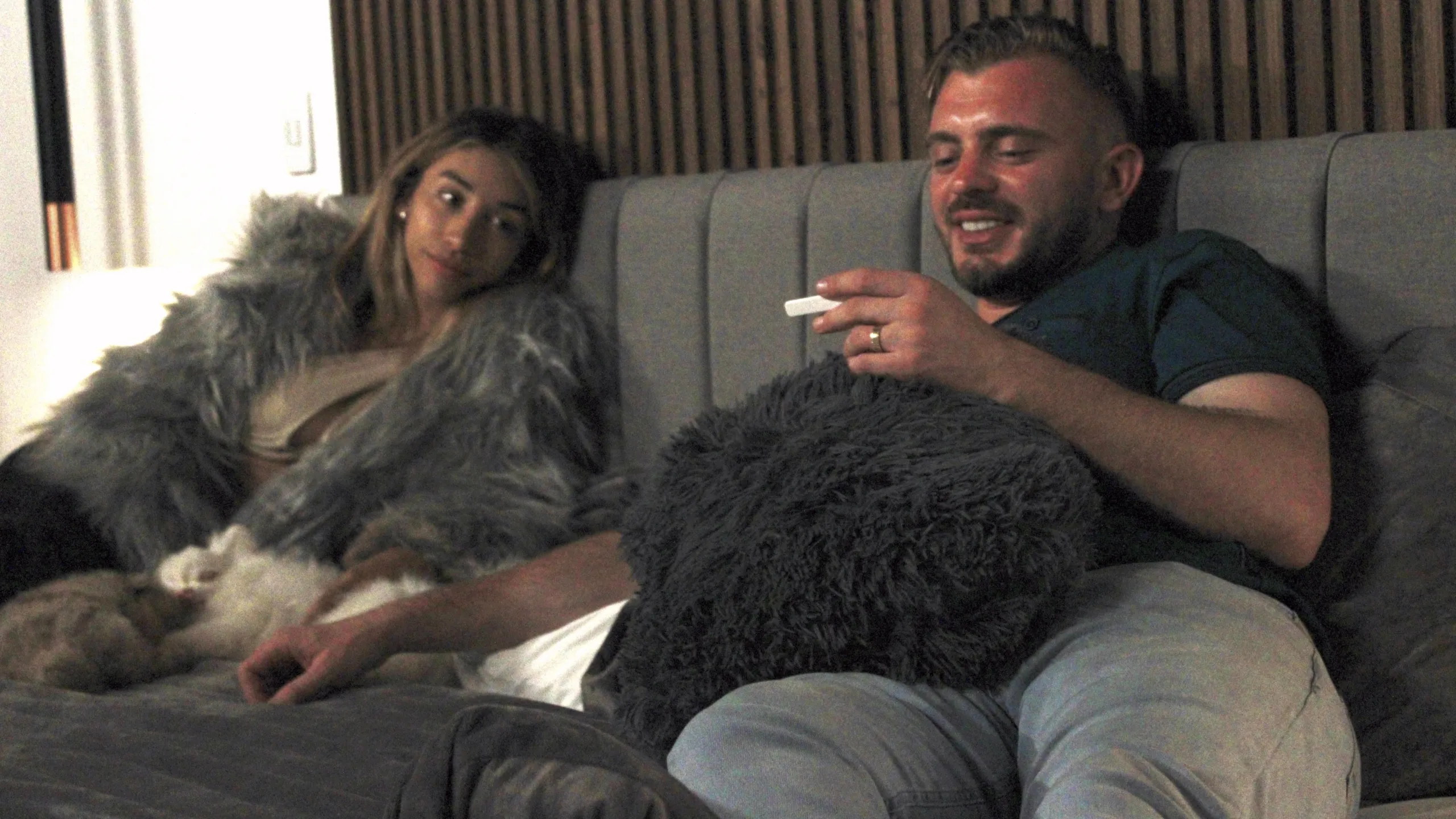 thumbnail - S7:E16 Crikey!