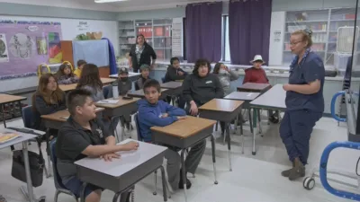 thumbnail - S2:E5 Rosey Colored Glasses